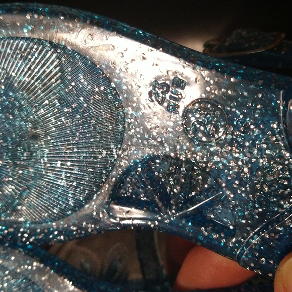 🆕 Girls Sparkle Sandals with Flower - Picture 5 of 6